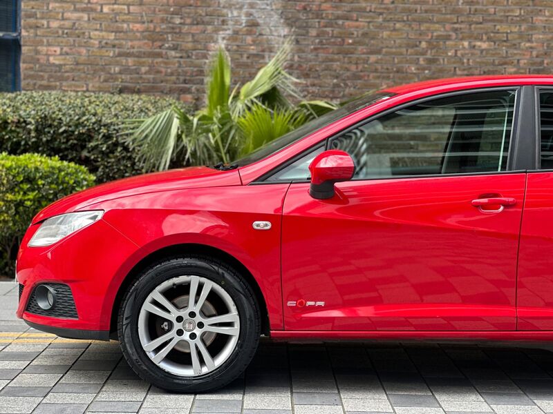 SEAT IBIZA