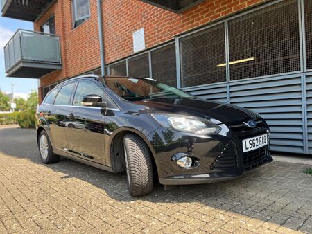 FORD FOCUS 1.6 Titanium Powershift Euro 5 5dr