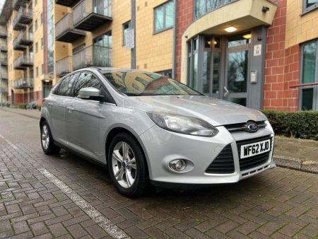 FORD FOCUS 1.0T EcoBoost Zetec Euro 5 (s/s) 5dr