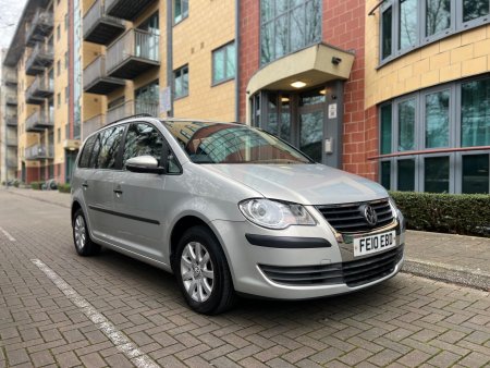 VOLKSWAGEN TOURAN 1.6 S 5dr (7 Seats)